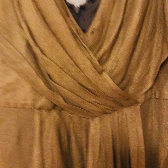 Tahari gold A line dress flare bottom size 46 European - Picture 4 of 5